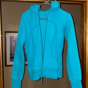 scuba lululemon sweatshirt